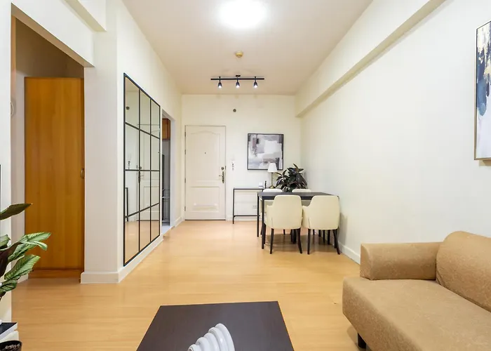 Forbeswood Heights 1br With Garden View *