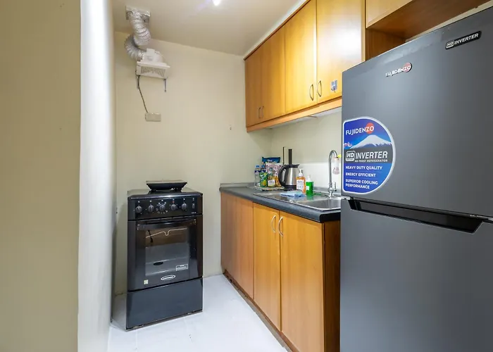 Forbeswood Heights 1br With Garden View Apartment