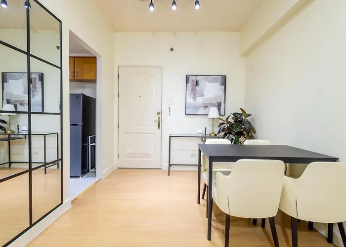 Apartment Forbeswood Heights 1br With Garden View