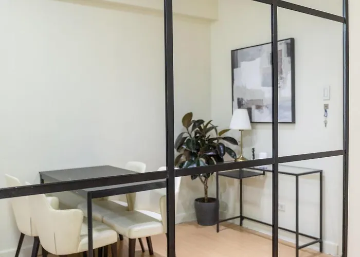 Forbeswood Heights 1br With Garden View *